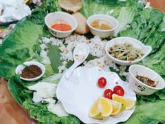 -沐毫傣泐云南菜孔雀宴•手抓饭傣味烧烤(曼听公园店)