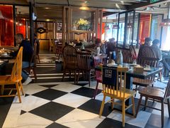 大堂-江边城外烤全鱼(方庄时代购物中心店)