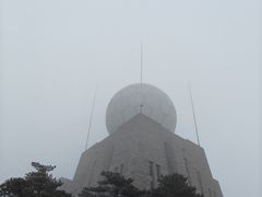 -黄山光明顶山庄