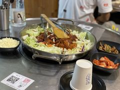 铁盘烤辣鸡（中）-山·烤辣鸡韩国料理(西溪路店)