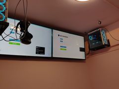 -VR间客漫虚拟现实体验馆(汉街店)