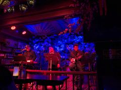 -周庄红庭演艺酒吧