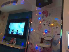 -唯爱KTV聚会餐厅(仙林东城汇店)