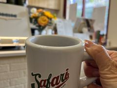 -SAFARI COFFEE