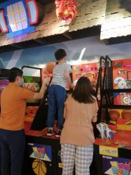 点击看大图 -卡通尼乐园(银泰店)