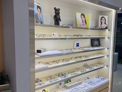 -视野联行眼镜·蔡司·尼康·授权优选门店(青浦宝龙店)