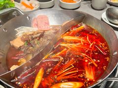 -左庭右院鲜牛肉火锅(浦江欢乐颂店)