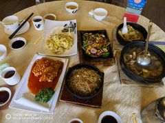 -和膳居饮食有限公司