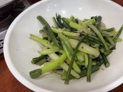 -湖南人家湘菜馆(镇江路店)