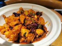 -宽鲜锅贴家常菜(永旺东部购物中心香港中路店)