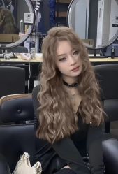 -藤野造型烫染·漂发