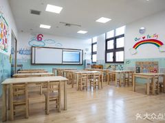 -蓝莓果幼儿园(通州梨园店)