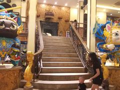 -more than meow吴止猫主题餐厅(承德 中船汇店)