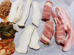 黑猪雪花肉-韩国大金刚烤肉·料理(印象城店)