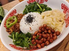 -红东阁东北菜烤肉酒馆(CROSS万象汇店)