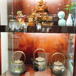 -灵彩珠宝(朗香街店)