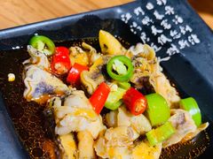 -东来菜馆•手抓海鲜家常菜•海鲜锅贴(鸽子窝店)