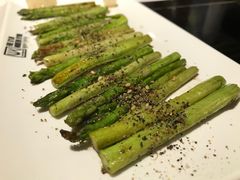 烤芦笋-HIHE Bistro·Oyster Bar(华熙live店)