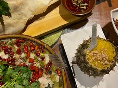 菠萝饭-勐丽梦兰傣味餐厅