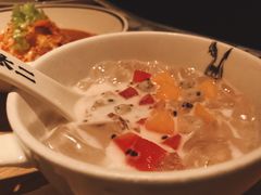 现任椰奶冰粉-太二酸菜鱼(正大广场店)