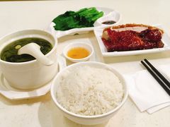 蜜汁叉烧饭-香港新发烧腊茶餐厅(书城店)