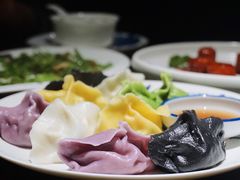 五味海鲜水饺拼盘-东莱馋房(陆家嘴店)