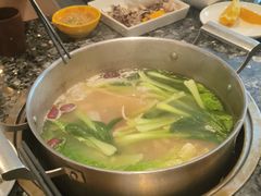 -一席地·本地鸡窝·杭帮鸡火锅(萧山银隆百货店)