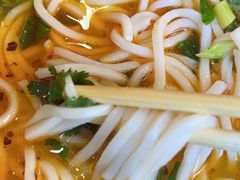 -正宗李家土鸡米线店