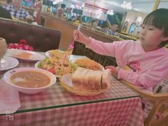 -华梅西餐厅(哈尔滨中央大街店)
