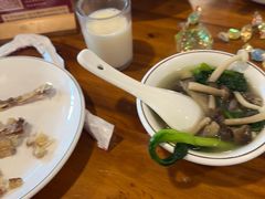 -翠姐姐农家大院·老底子萧山菜(建设一路店)