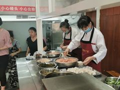 -金陵老丁家馄饨(新街口店)