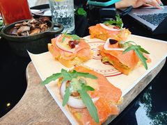 -BOURBON 玻本美式餐厅酒吧(虹桥新天地店)