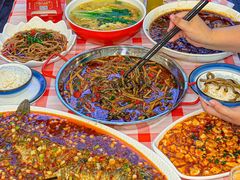 -洪霞餐馆·川菜·鲜货现炒(两江春城店)