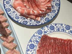 -一只羊·铜锅涮羊肉烧烤