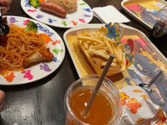 -蓝精灵乐园·世茂精灵之城主题乐园