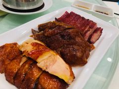 -金时代顺风大酒店(临港百联店)