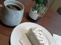 -Fridi Patisserie Cafe