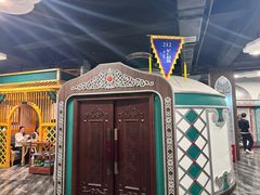 -哈啾嗨·新概念蒙餐(红星新城店)