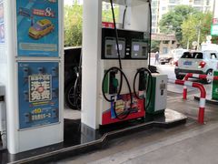 -中国石化武宁路加油站