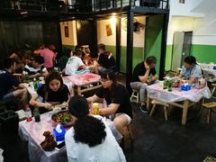 大堂-时二崽肥肠鸡大排档(健康路店)