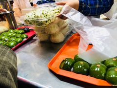 -白玉兰食品(汇联商厦店)