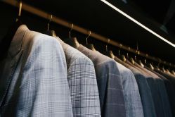 -ChenV西服礼服高级定制(市区养育巷店)