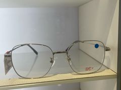 -宝视达眼镜店(郑汴路英协店)