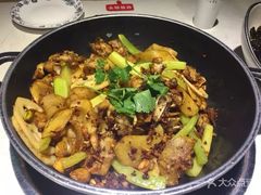 -蛙蛙叫干锅年代(簋街总店)