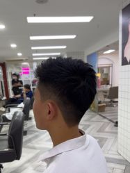 -米娜护肤造型