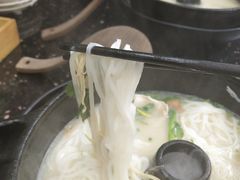 -飞虎过桥米线(翠湖店)