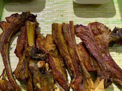 烤羊排-乡村馕坑肉·烧烤·新疆菜·本地人更爱吃(阿勒泰首店)
