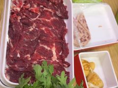 -杨老板·海鲜集市火锅·鲜切牛肉(中防万宝店)