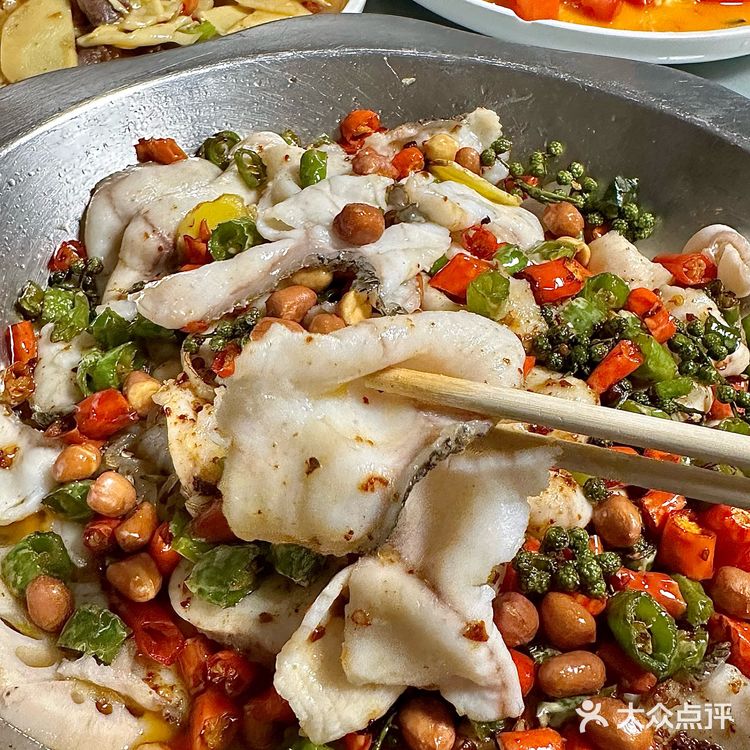 路边苍蝇馆子！！！丝毫没有给厦门人面子！！！