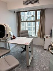 -咪咪专业脱毛连锁机构